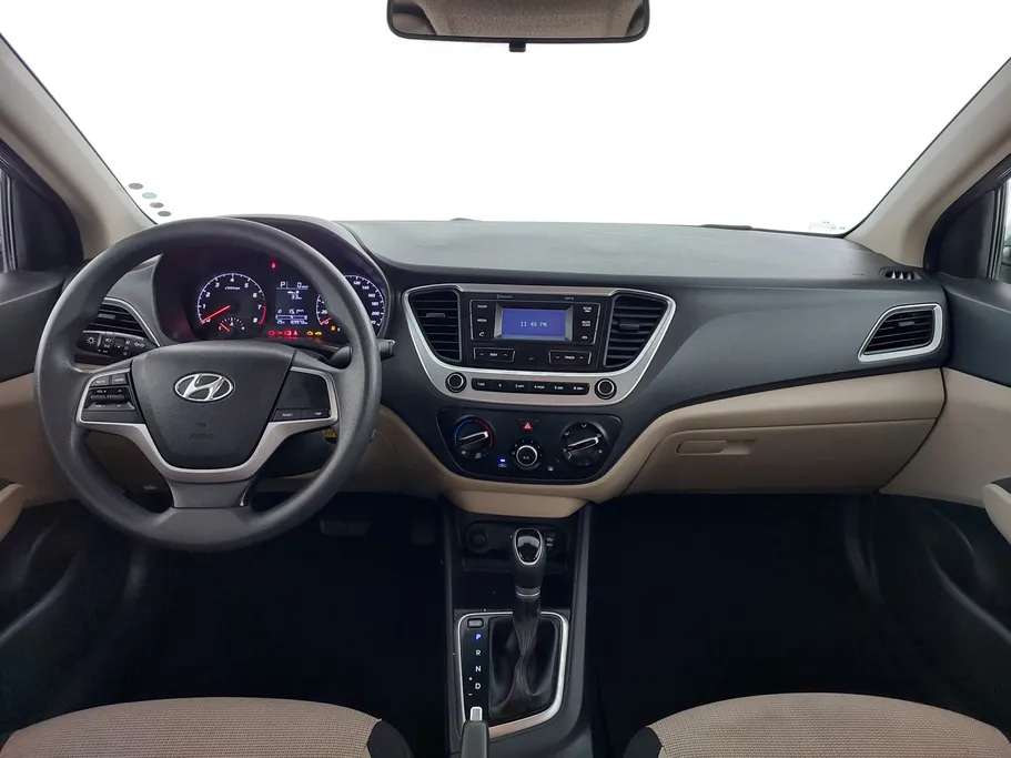 هيونداي اكسنت سمارت 2023 