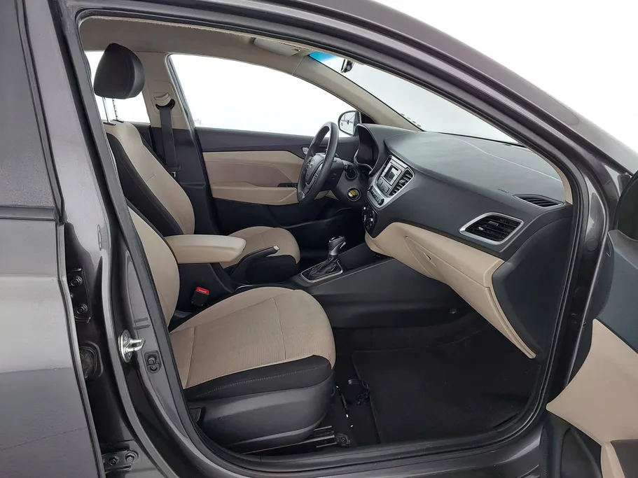 هيونداي اكسنت سمارت 2023 