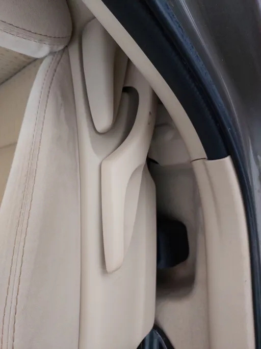 2022 Toyota Yaris  Y 