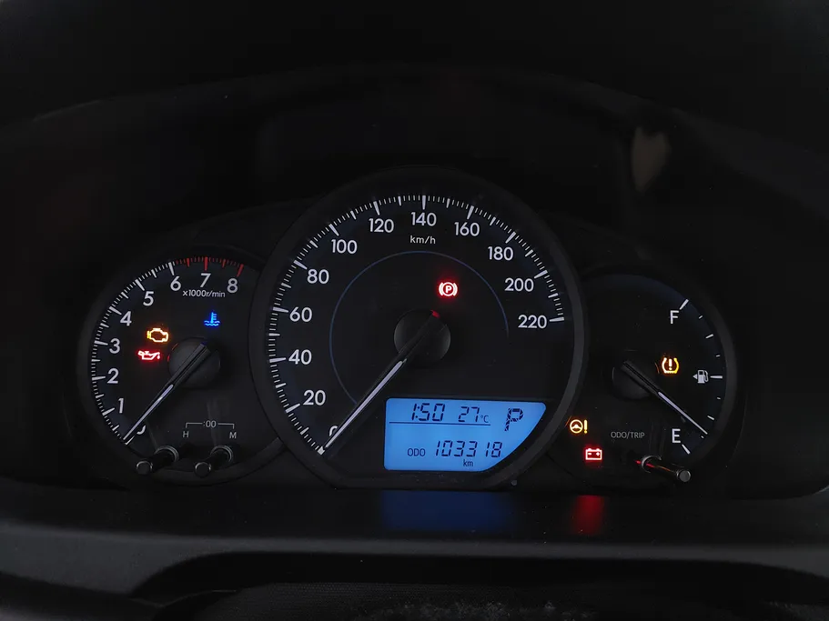 2022 Toyota Yaris  Y 