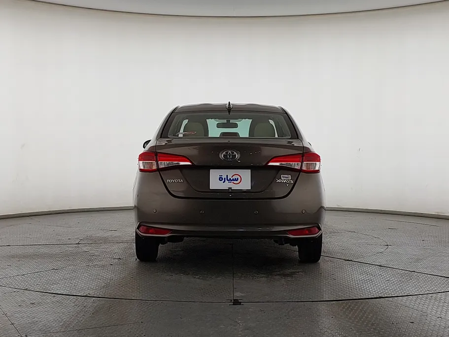 2022 Toyota Yaris  Y 