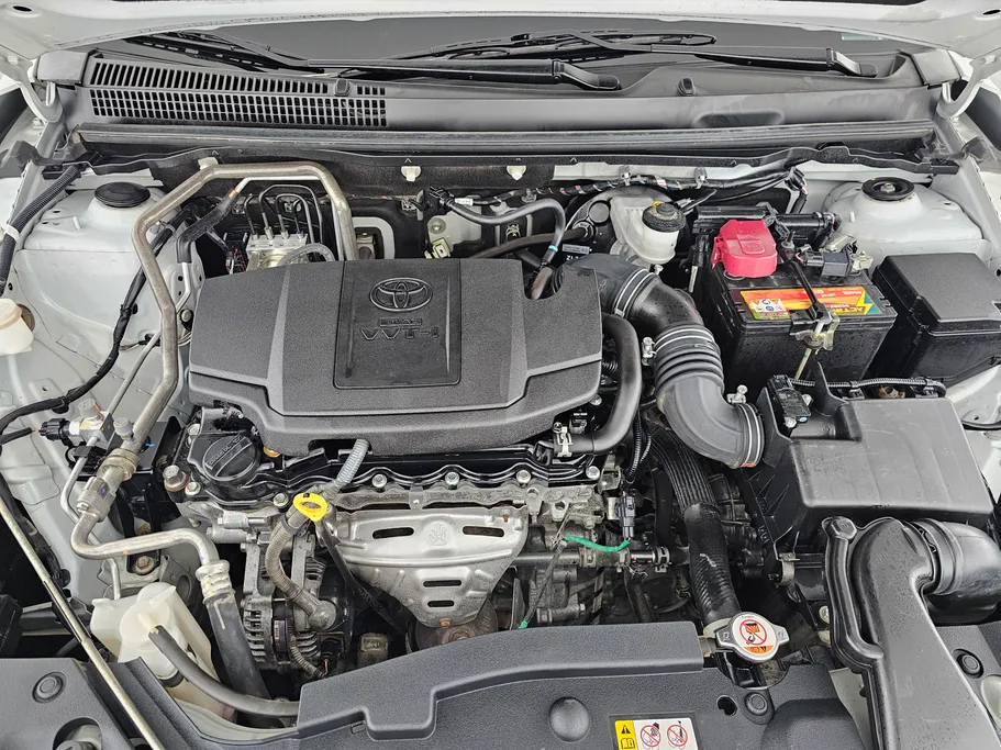 2023 Toyota Yaris  Y 