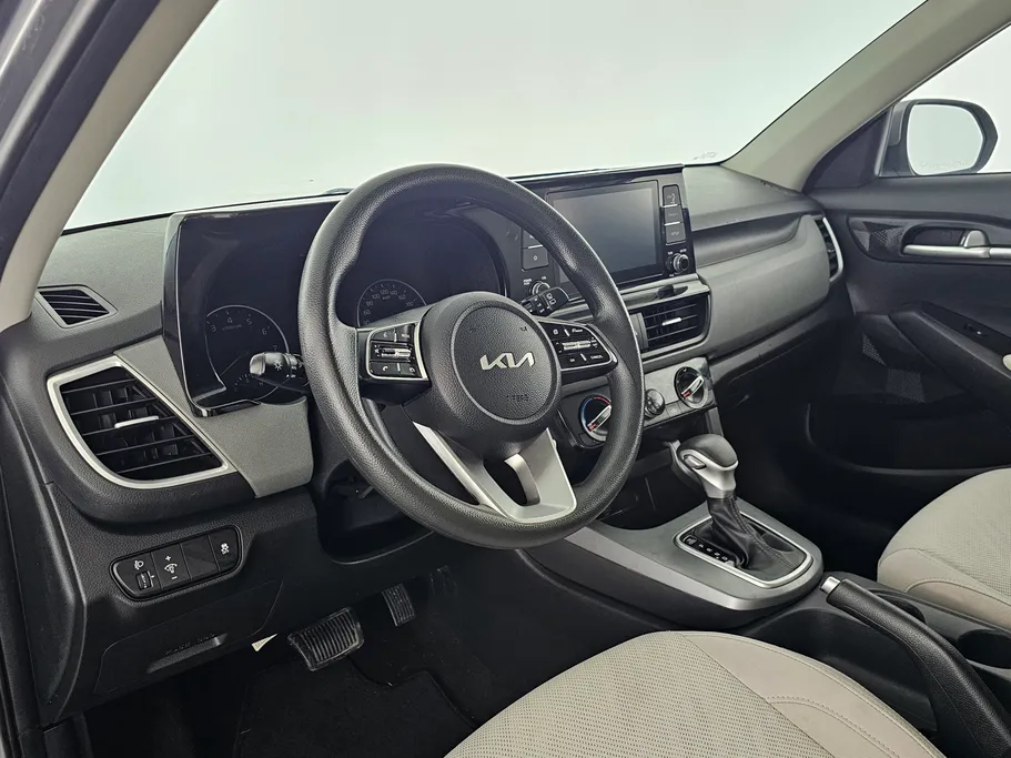 2023 Kia Seltos LX 