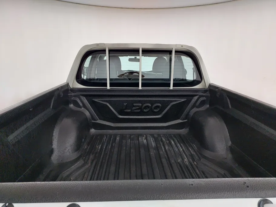 ميتسوبيشي L200 DC 4x2 2021 