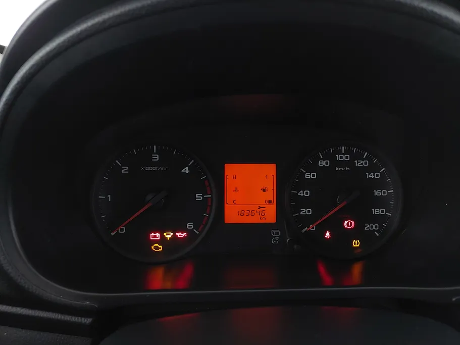 ميتسوبيشي L200 DC 4x2 2021 