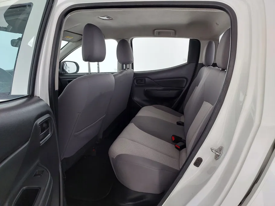 ميتسوبيشي L200 DC 4x2 2021 