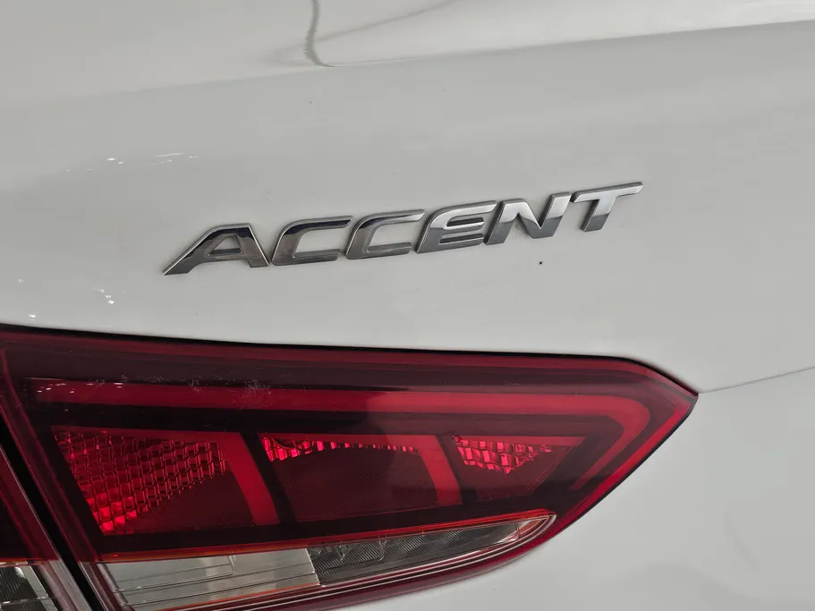 2021 Hyundai Accent Smart 