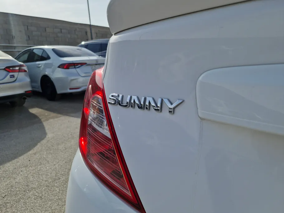 2022 Nissan Sunny SV Comfort 