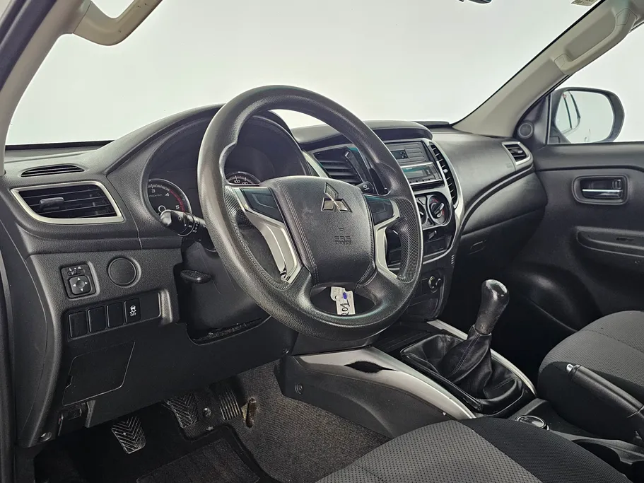 2022 ميتسوبيشي L200 DC 4x4 