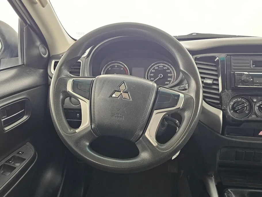 2022 ميتسوبيشي L200 DC 4x4 