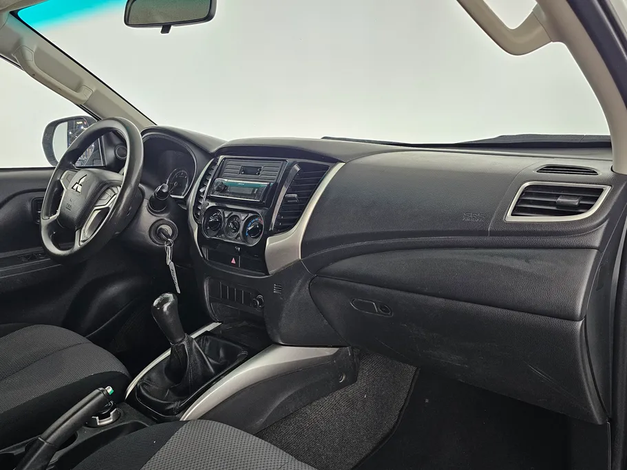 2022 ميتسوبيشي L200 DC 4x4 