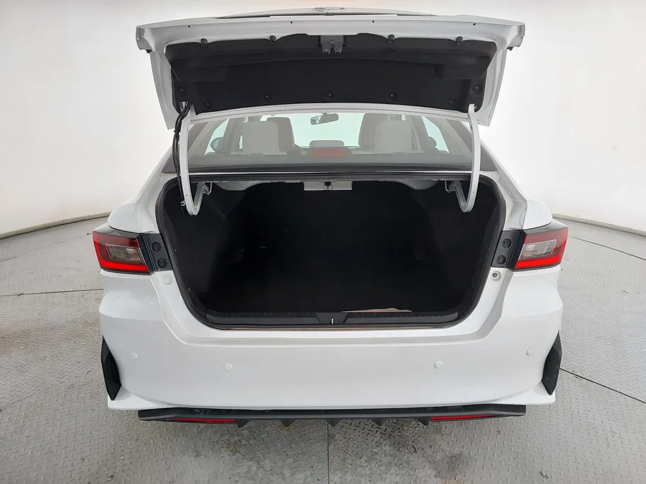 تويوتا يارس Y 2023 