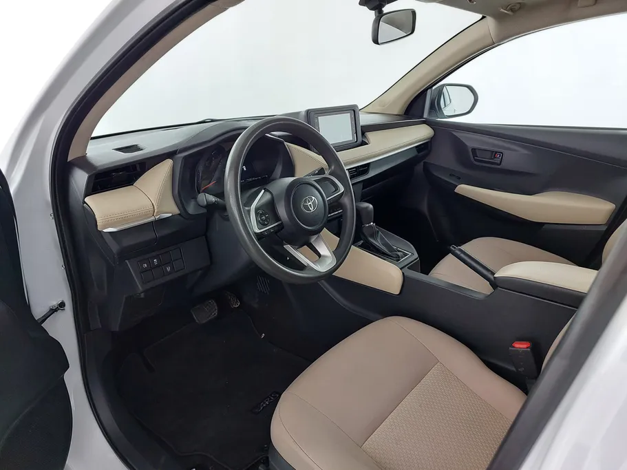 تويوتا يارس Y 2023 