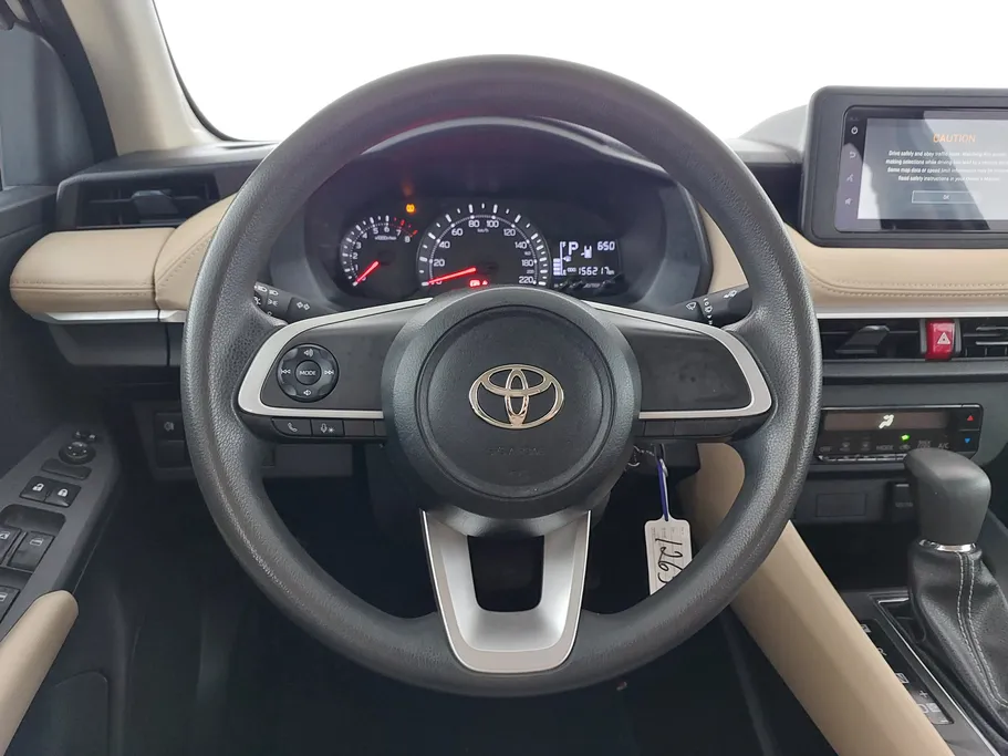 تويوتا يارس Y 2023 