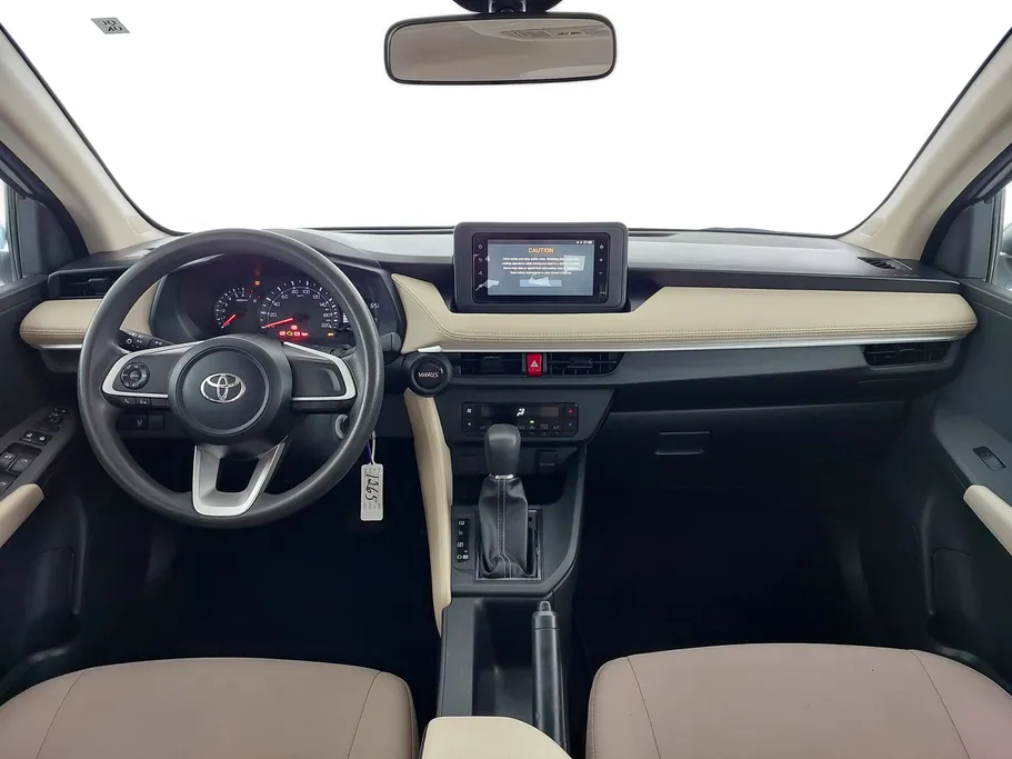 تويوتا يارس Y 2023 