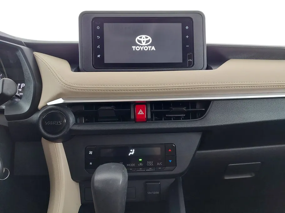 تويوتا يارس Y 2023 