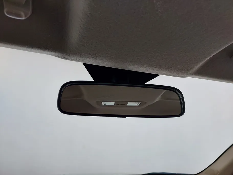 تويوتا يارس Y 2023 