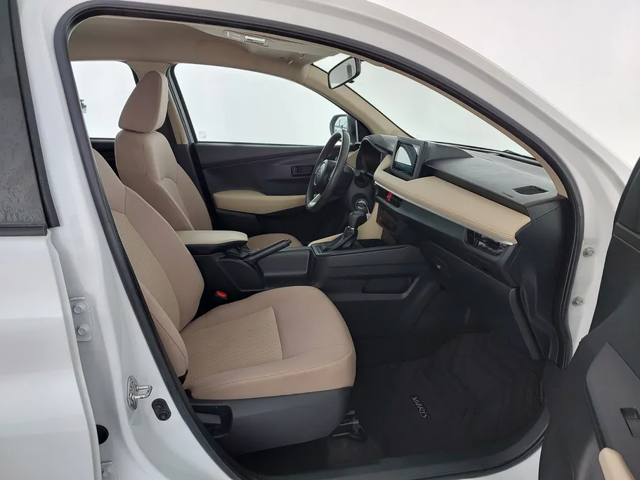 تويوتا يارس Y 2023 