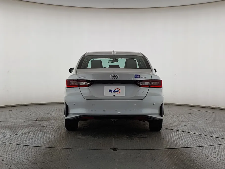 تويوتا يارس Y 2023 