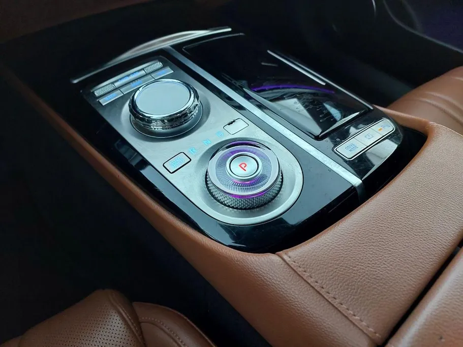 2024 Genesis G80 PRESTIGE 