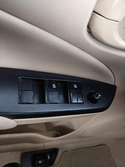 2021 Toyota Yaris  Y 