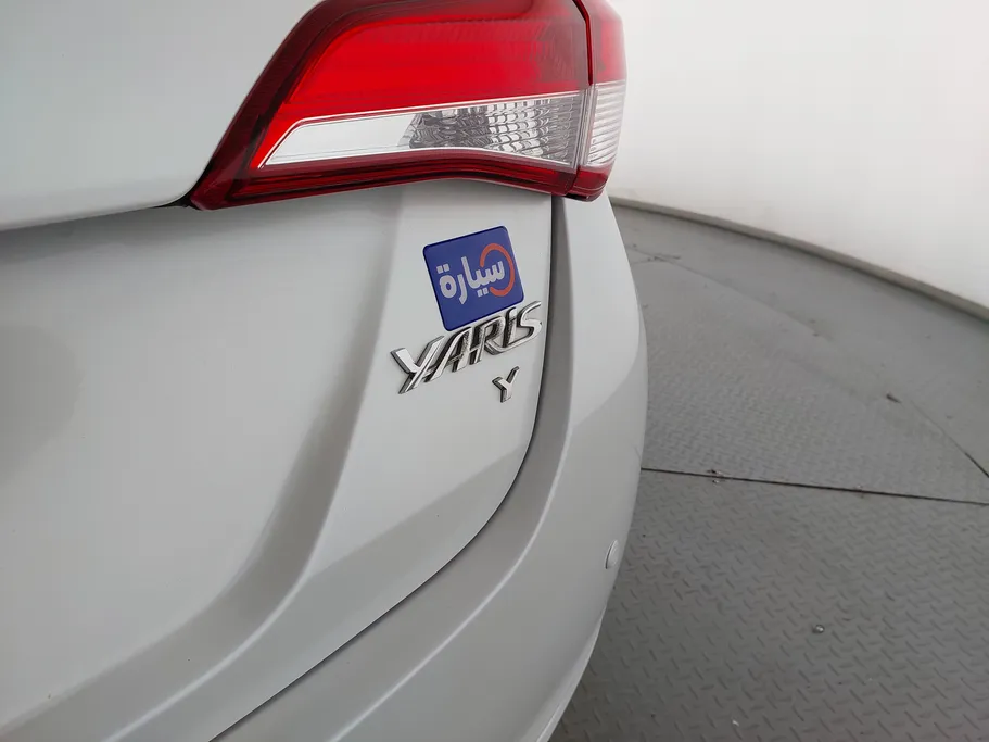 2021 Toyota Yaris  Y 