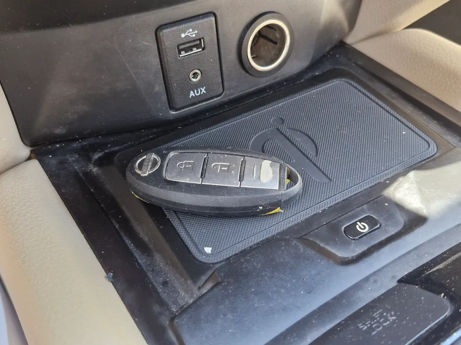 2021 نيسان Xtrail S 7 Seats 