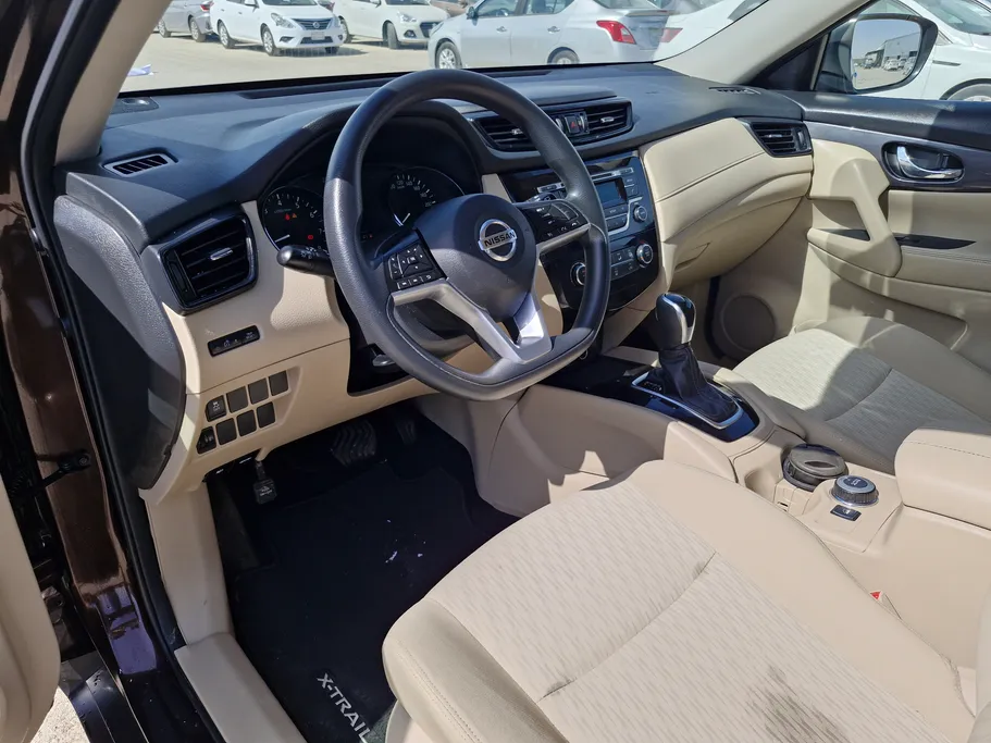 2021 نيسان Xtrail S 7 Seats 