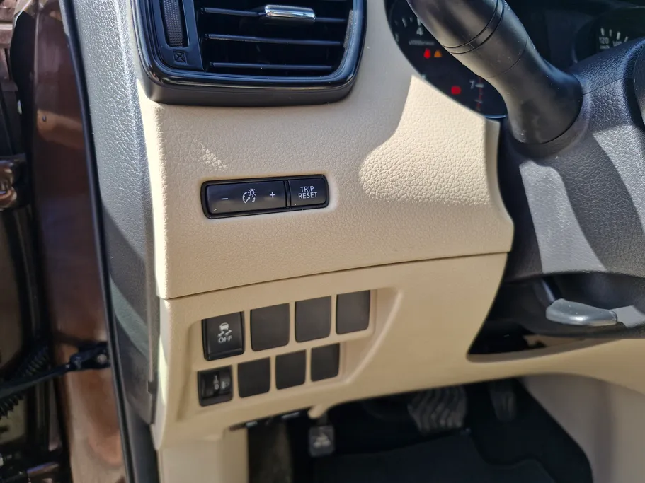 2021 نيسان Xtrail S 7 Seats 