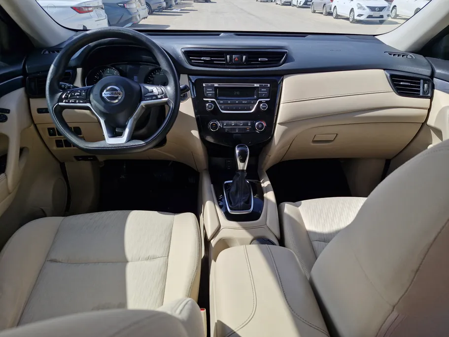 2021 نيسان Xtrail S 7 Seats 