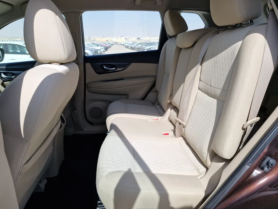 2021 نيسان Xtrail S 7 Seats 