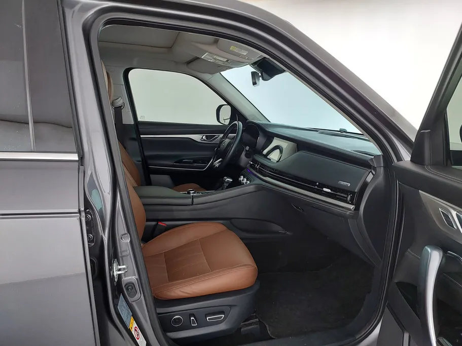 2023 Changan CS95 Royal 
