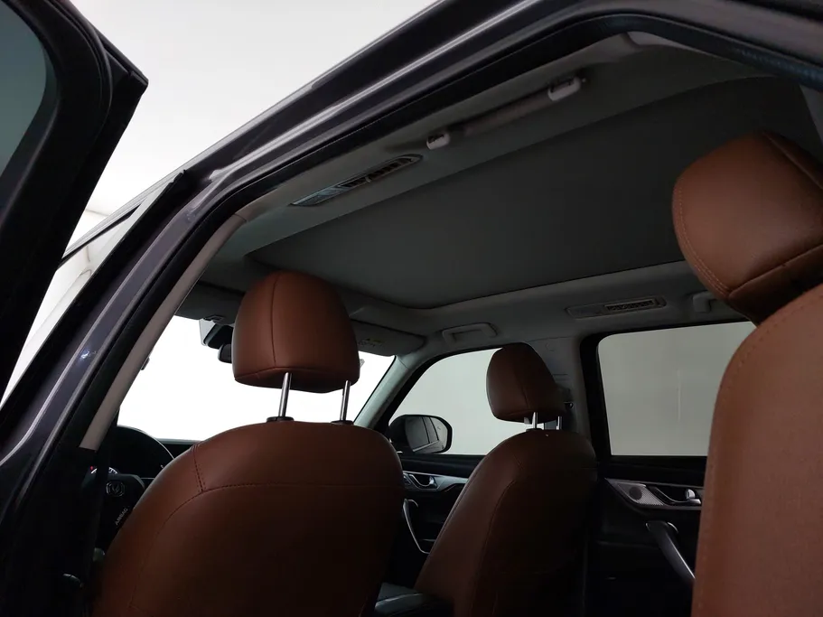 2023 Changan CS95 Royal 