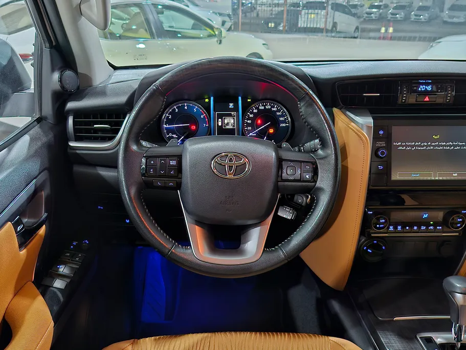 تويوتا فورتشنر VX 2023 