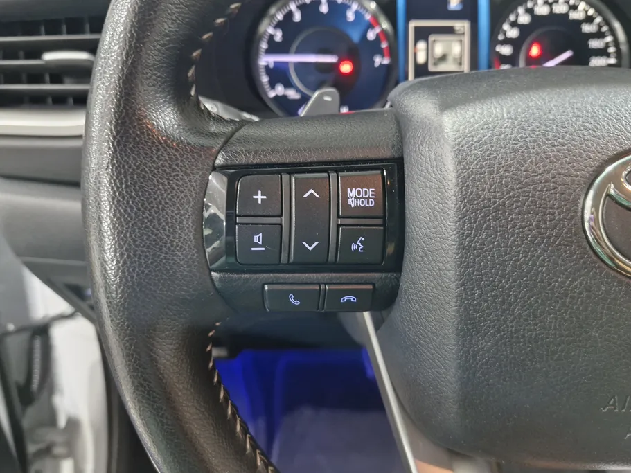 تويوتا فورتشنر VX 2023 