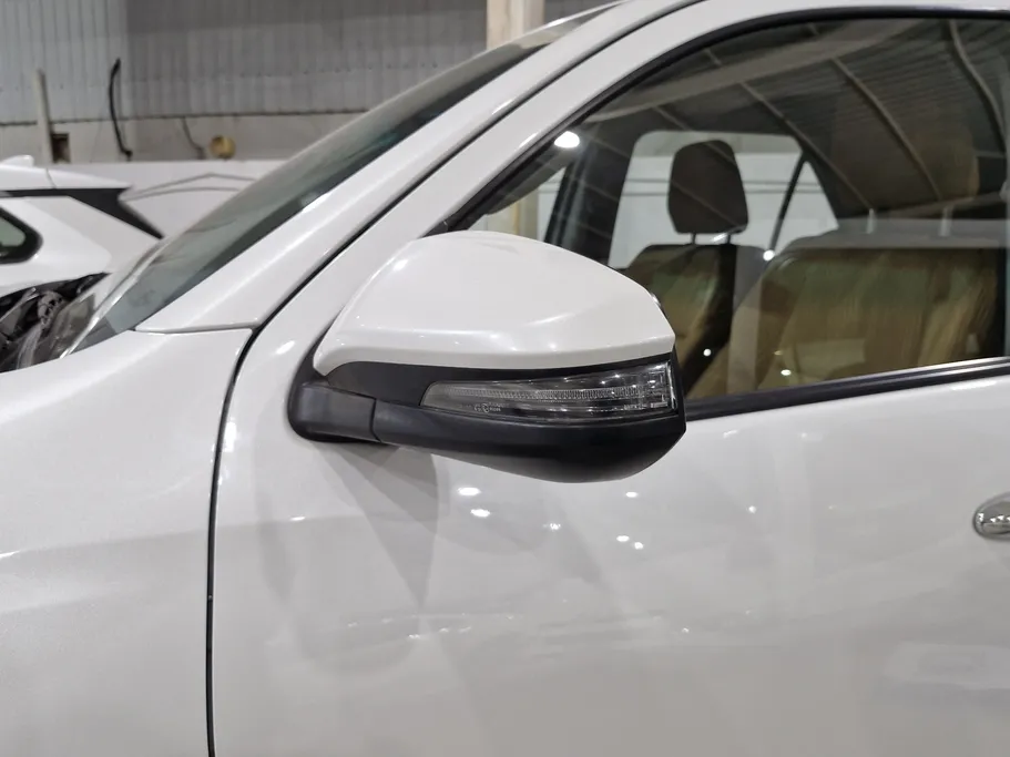 تويوتا فورتشنر VX 2023 