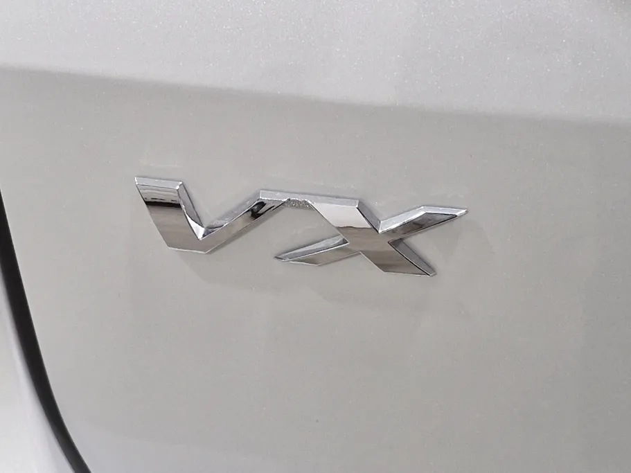 تويوتا فورتشنر VX 2023 