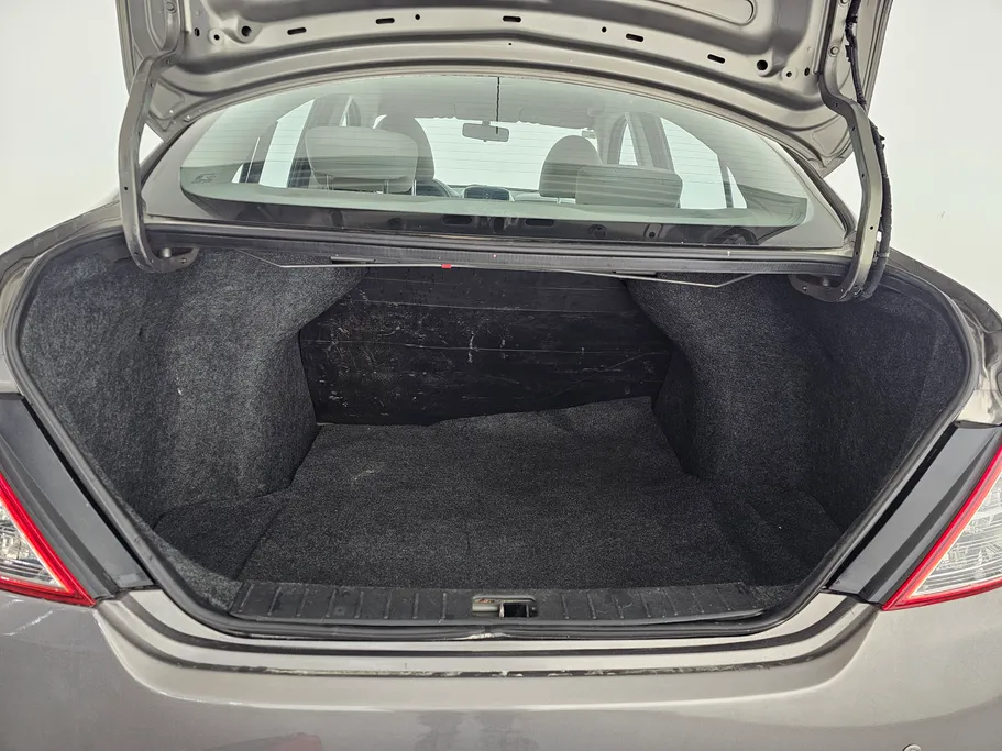 نيسان صني SV 2022 