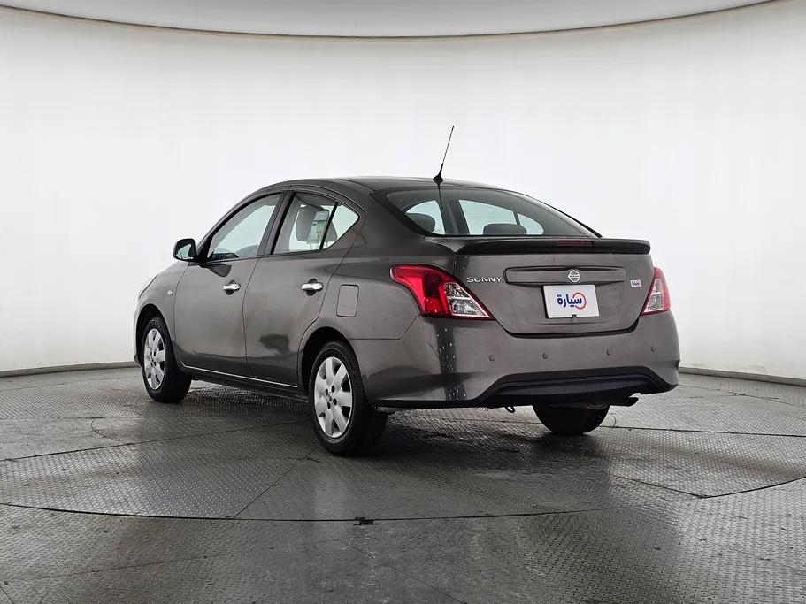 نيسان صني SV 2022 