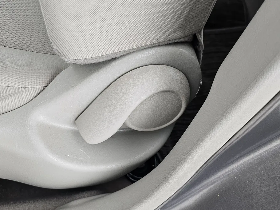 نيسان صني SV 2022 