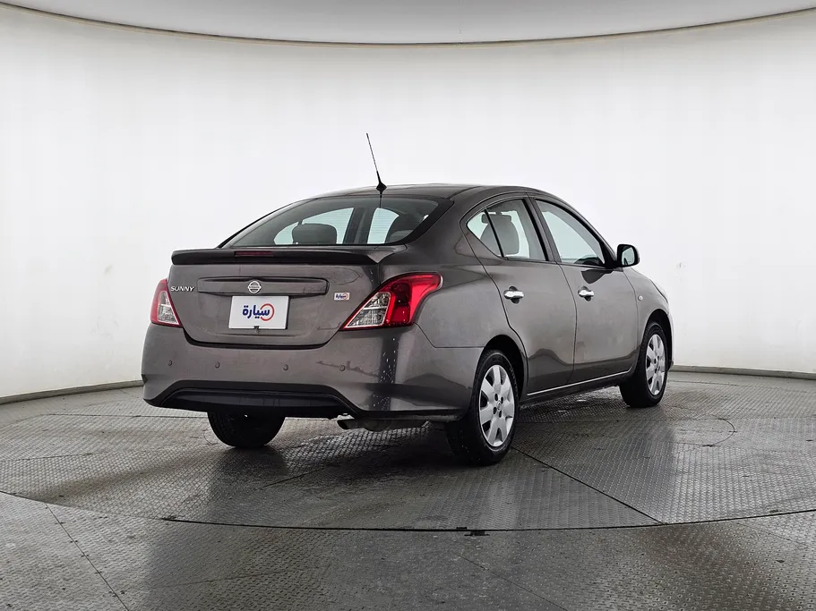 نيسان صني SV 2022 