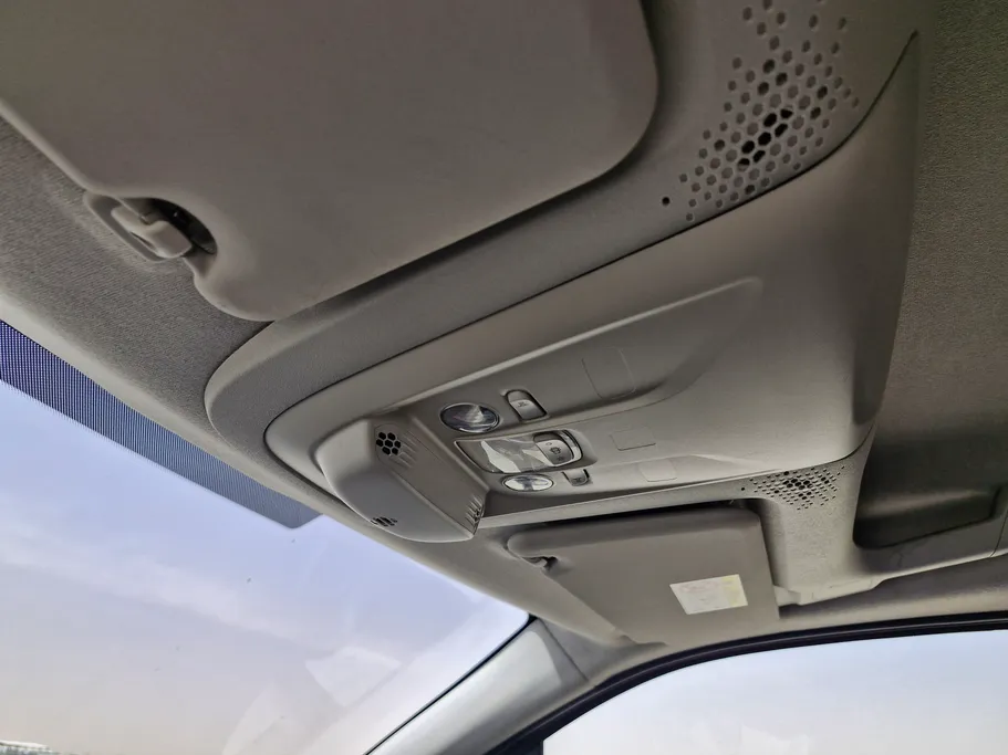 2022 Peugeot Partner Short van 