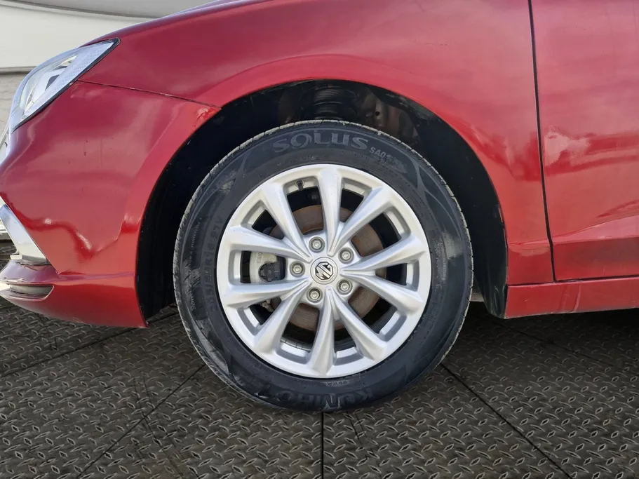 2022 ام جي 5 COM 