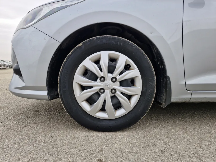 2022 Hyundai Accent Smart 