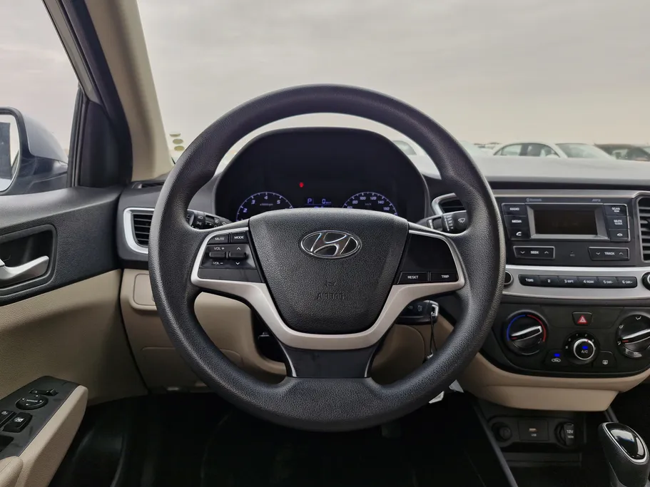 2022 Hyundai Accent Smart 