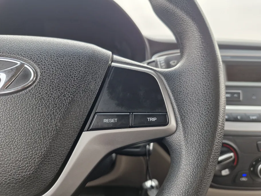 2022 Hyundai Accent Smart 