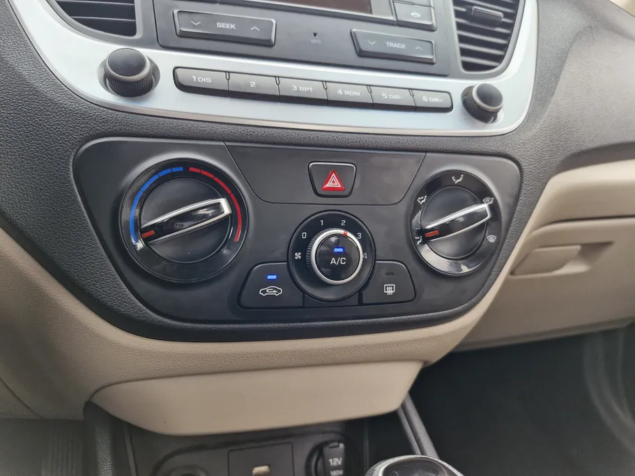 2022 Hyundai Accent Smart 