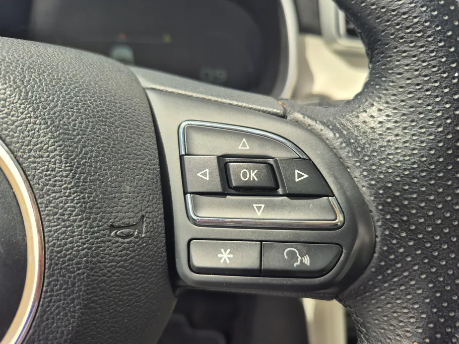 ام جي ZS LUX 2022 