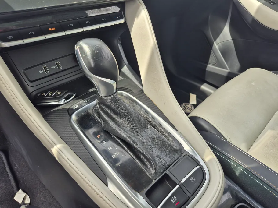 ام جي ZS LUX 2022 