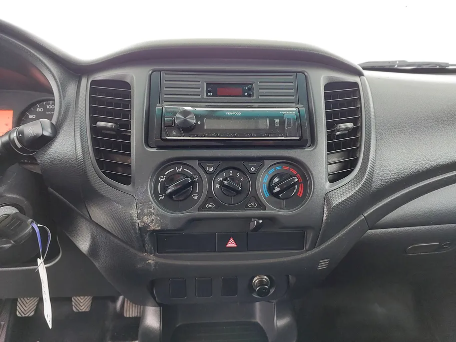 ميتسوبيشي L200 DC 4x2 2021 